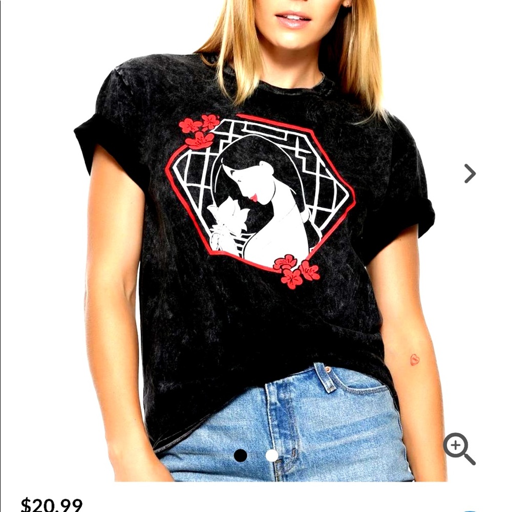 ***** IN SEARCH OF******* MULAN TEE HONOR TO US ALL REFLECTION TOUR TEE BOXLUNCH